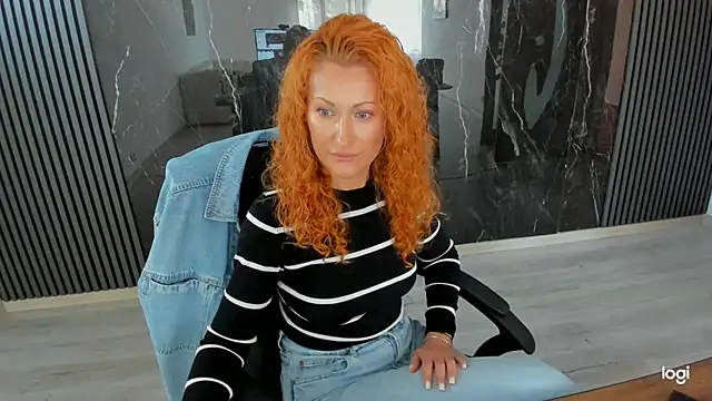 Chat XXX en directo de adore-me