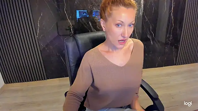 adore-me – Live XXX-chat
