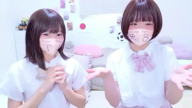 Pertunjukan Kamera Web 841_yayoi