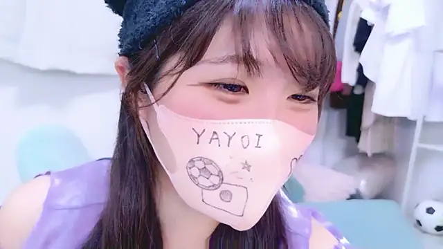 841_yayoin Webbikameraesitys