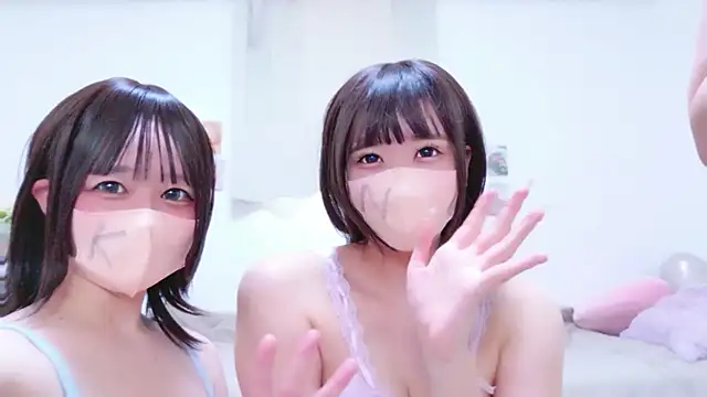 841_yayoin Webbikameraesitys