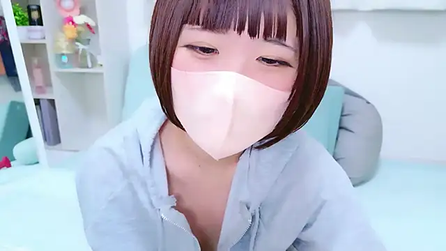 841_yayoi's Live XXX Chat