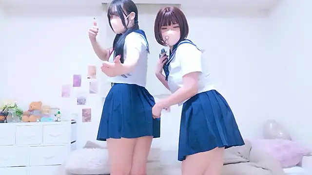 Pertunjukan Kamera Web 841_yayoi