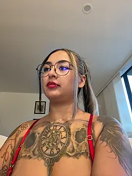 Show de Rae_Lil_White na webcam