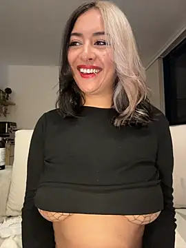 Rae_Lil_White: вебкам-шоу