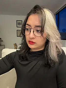 Rae_Lil_White Pertunjukan Webcam