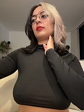 Rae_Lil_White 在線直播表演