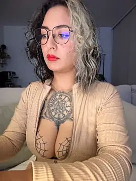 Rae_Lil_White: απευθείας συνομιλία ΧΧΧ