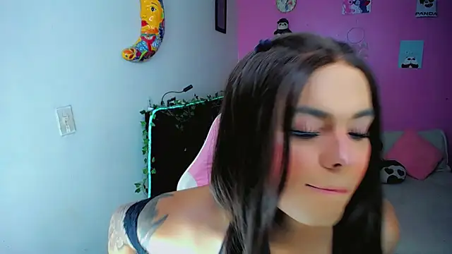 SweetKim21 Show Webcam