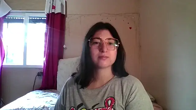 XXX chat uživo modela imsohornydacom