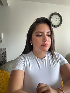 sukhakunis1 Show in webcam