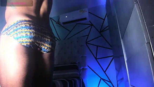 juande_24 Adlı Modelin Web Kamerası Şovu