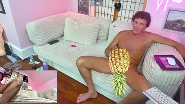 הופעת וובקאם של sexyandjagundo@xh