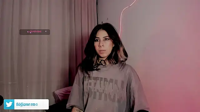 Sara_Foxx1 Live XXX-chat