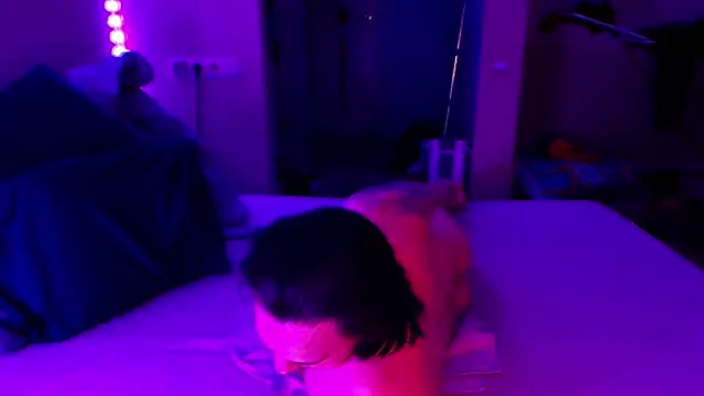 Pertunjukan Kamera Web baphomet_from_ice