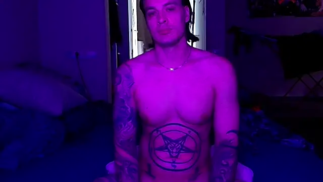 baphomet_from_ice Pertunjukan Webcam