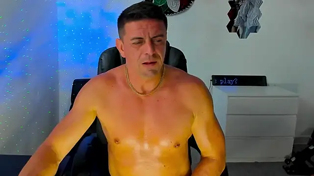 petr37pol Show Webcam