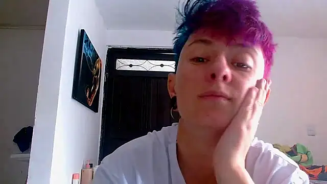 tomboyblue Chat XXX in diretta