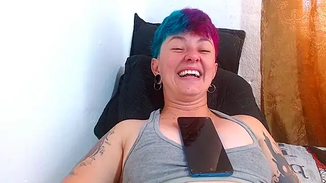tomboyblue: δωμάτιο απευθείας συνομιλίας