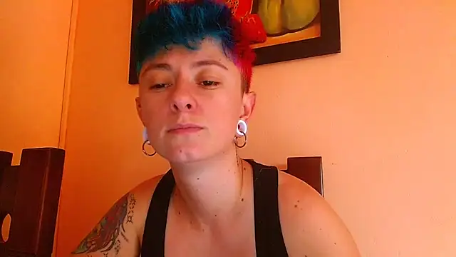 tomboyblue's Live XXX Chat