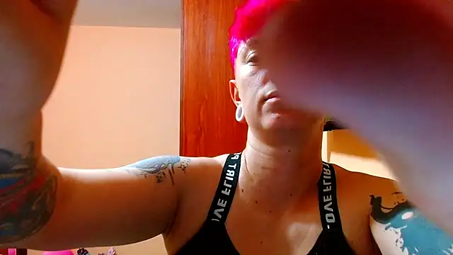 tomboyblue Live XXX-Chat