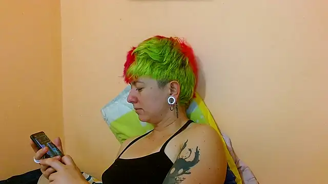 Chat XXX en directo de tomboyblue