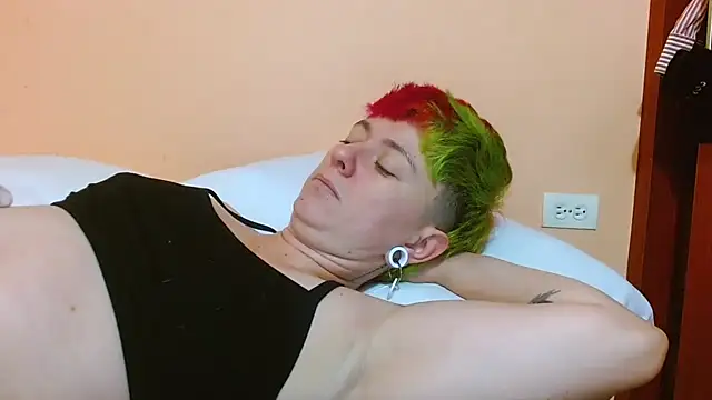 tomboyblue live XXX chat