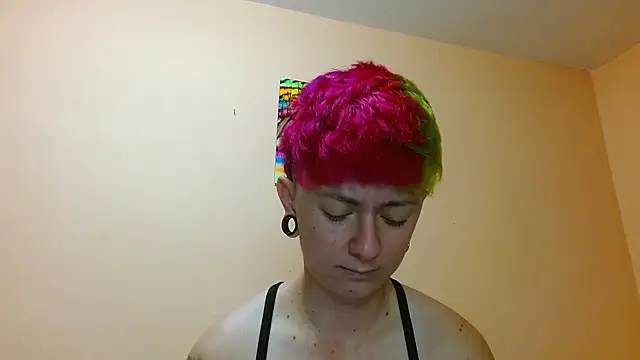 tomboyblue Adlı Modelin Canlı Sohbet Odası