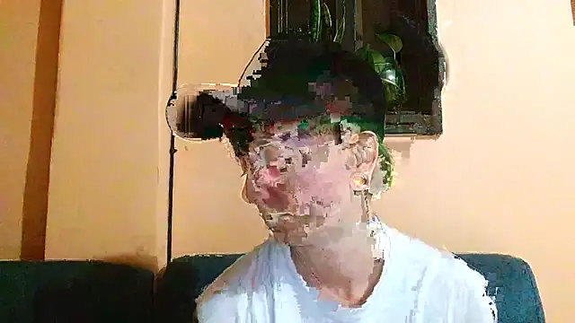 tomboyblue's Live XXX Chat