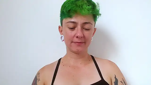 Živý XXX chat tomboyblue