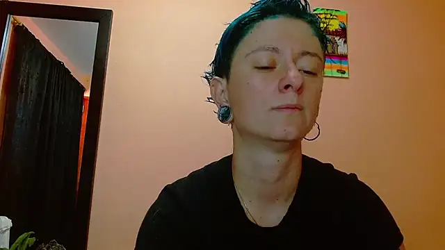 Chat +18 de tomboyblue ao vivo