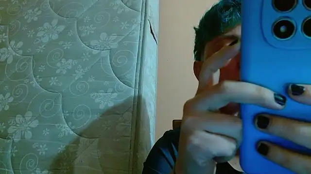 tomboyblue Live XXX-Chat