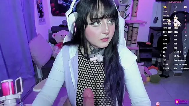 MaddyFooxx's Webcam Show