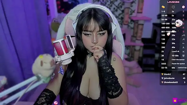 Онлайн чат XXX MaddyFooxx