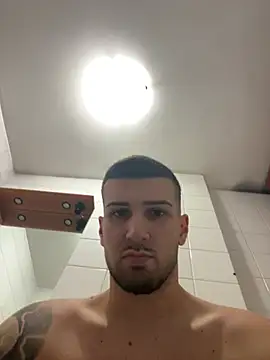 davide__05 Adlı Modelin Web Kamerası Şovu