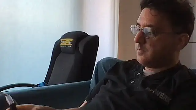 הופעת וובקאם של TheSexLegend
