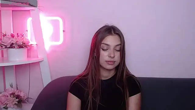MilanaAngelAs' Live XXX Chat