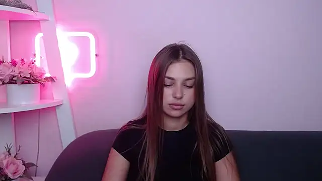 แชท XXX สดของ MilanaAngelAs