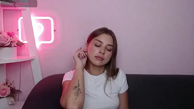 MilanaAngelAs Chat XXX live