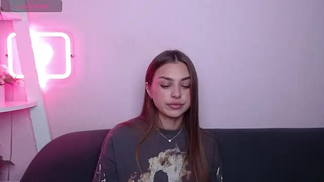 แชท XXX สดของ MilanaAngelAs