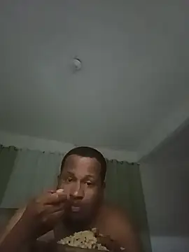JtinhaRjn Webbikameraesitys