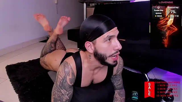 Show modela Matt_Ferrer na web-kameri