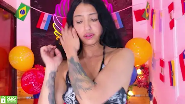 Chat XXX en directo de REDHOTTER_