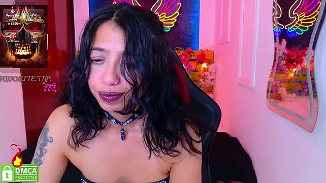 REDHOTTER_ élő XXX-chatje