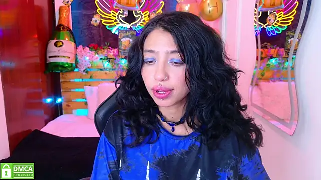 REDHOTTER_n Live XXX chat