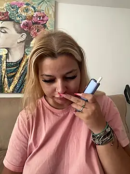 Chatroom XXX en direct de AllysonK