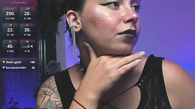 Chat +18 de RitaSonnet ao vivo