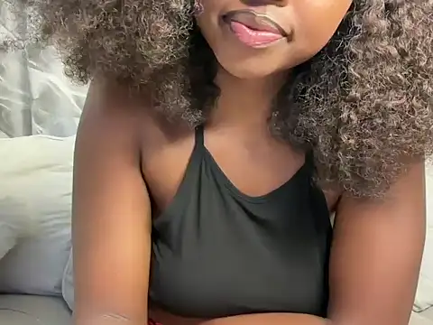 Czat XXX na żywo – Chocolate_queen2