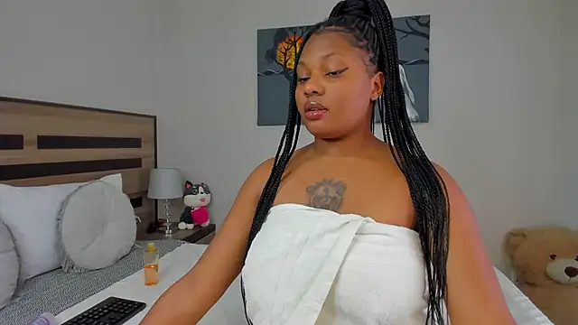 Renee-18 Show Webcam