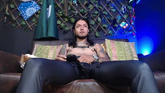 Dicaprioo_ webcam show